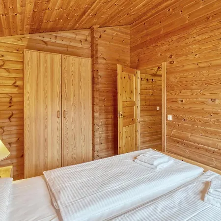 3 Bedroom Amazing In Masserberg