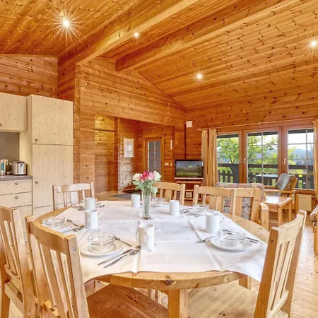 Holiday home 3 Bedroom Amazing In *