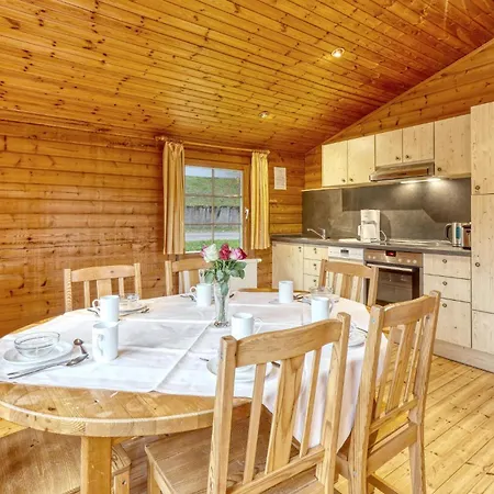 Holiday home 3 Bedroom Amazing In *