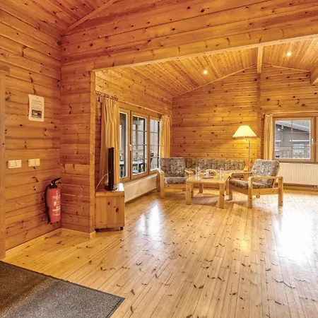3 Bedroom Amazing In Holiday home *